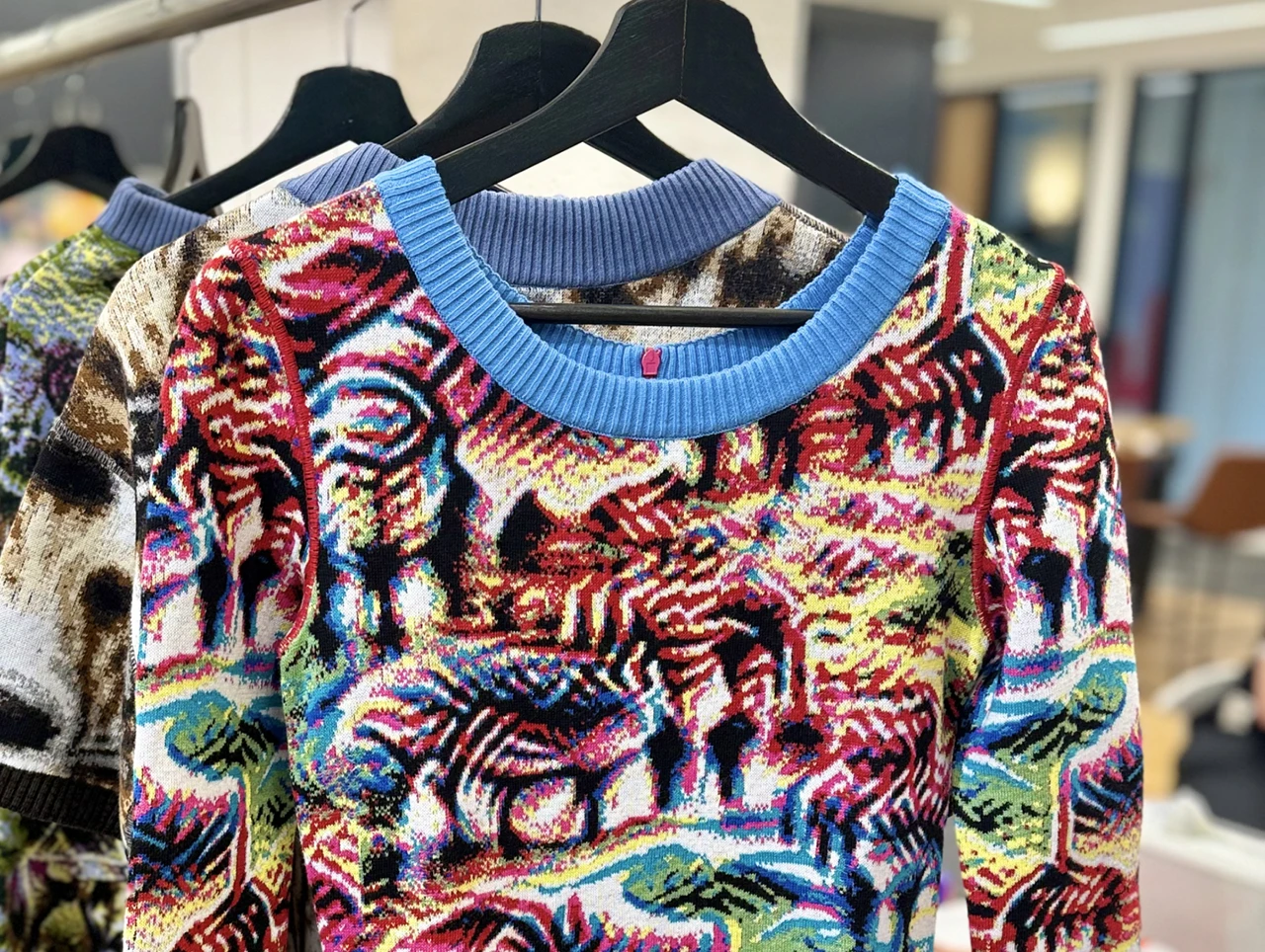 AI-resistant textiles